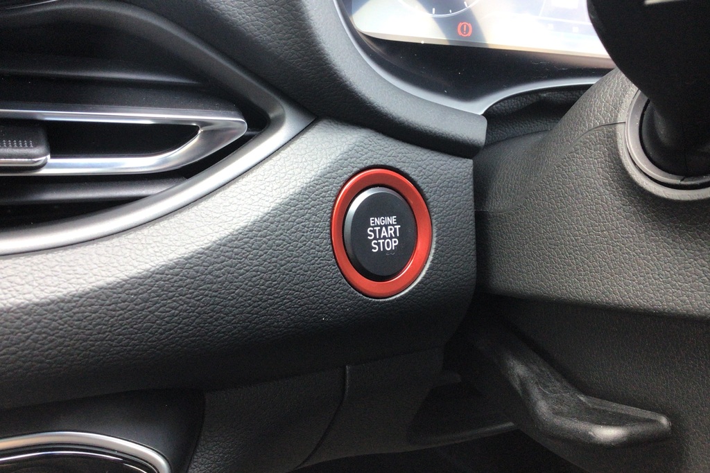 Hyundai I30 1.5T Gdi 48V Hybrid #22