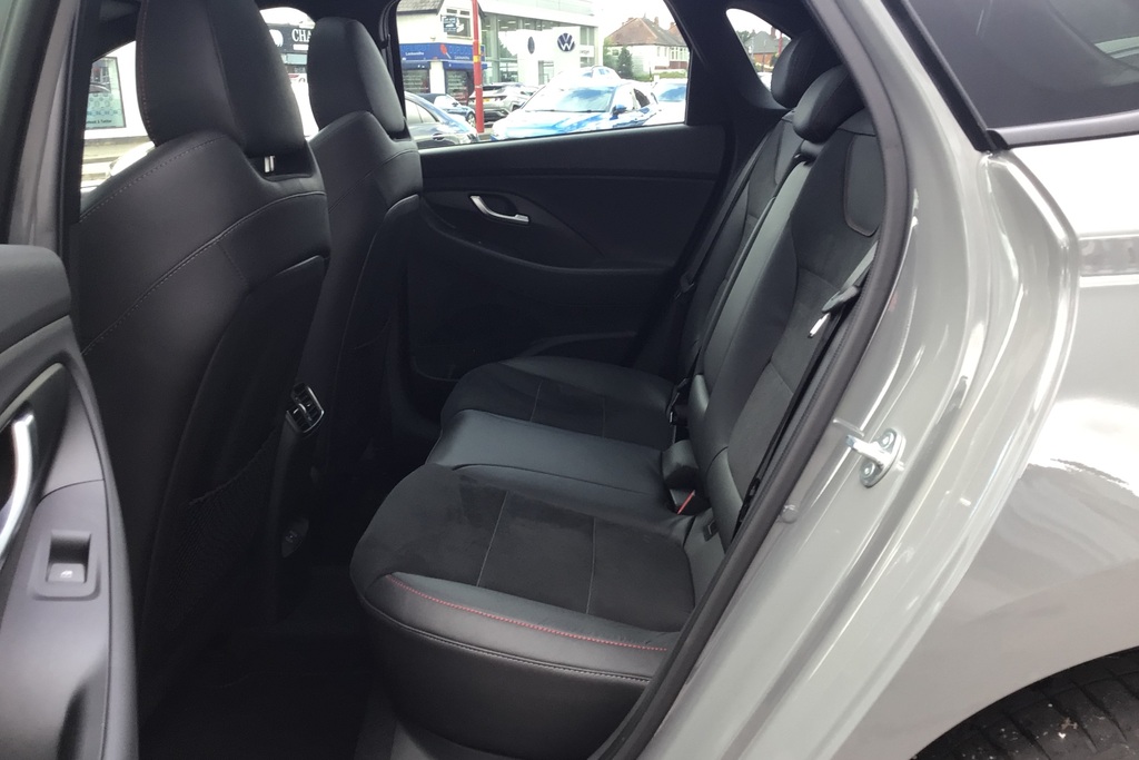Hyundai I30 1.5T Gdi 48V Hybrid #14