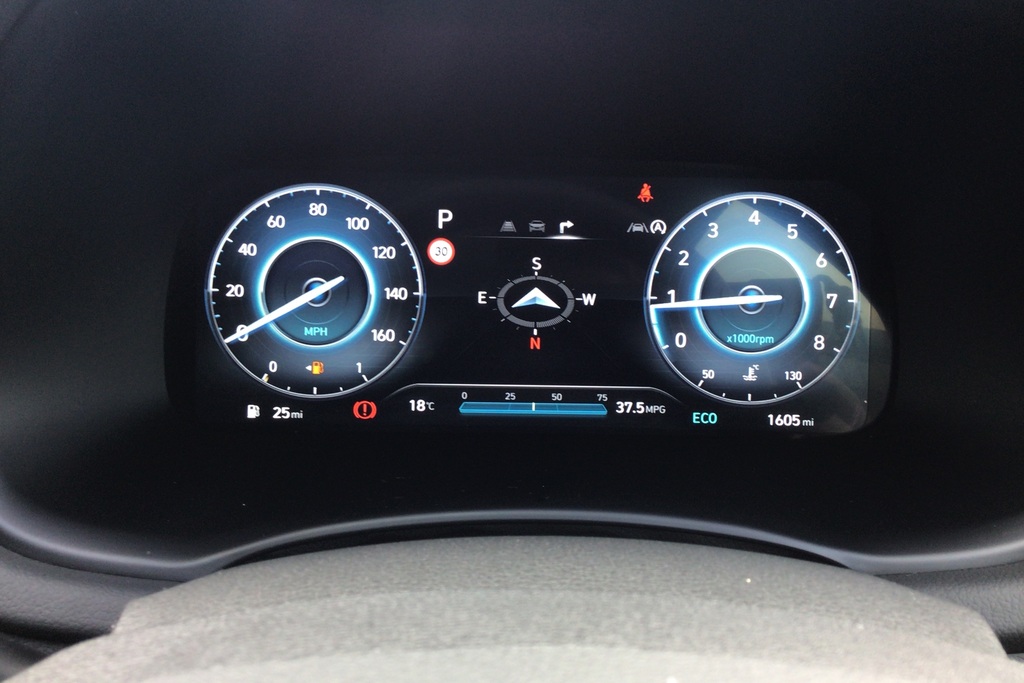 Hyundai I30 1.5T Gdi 48V Hybrid #25
