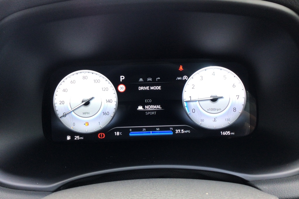 Hyundai I30 1.5T Gdi 48V Hybrid #26