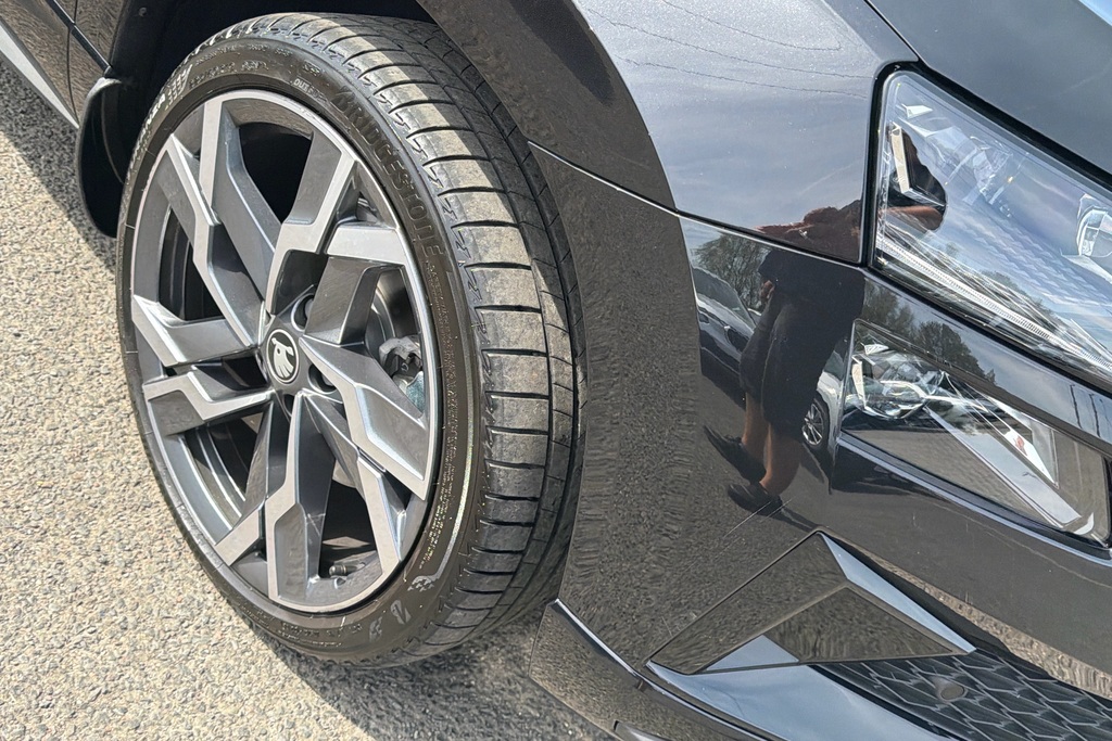 Skoda Karoq 1.5 Tsi Se L Edition Dsg Grey #9