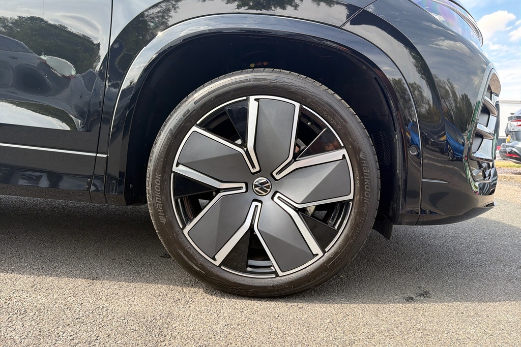 Volkswagen Tayron 1.5 Tsi Ehybrid 272 R-line Dsg6 Black #5