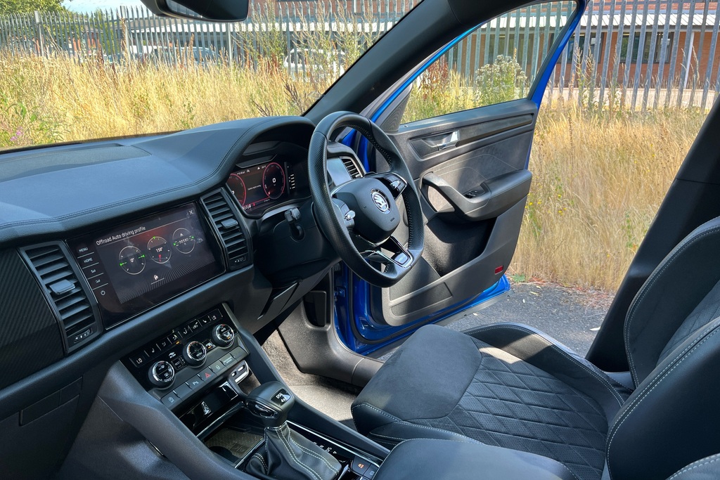 Skoda Kodiaq 2.0 Tsi 190 Sport Line 4X4 Dsg 7 Seat Blue #2