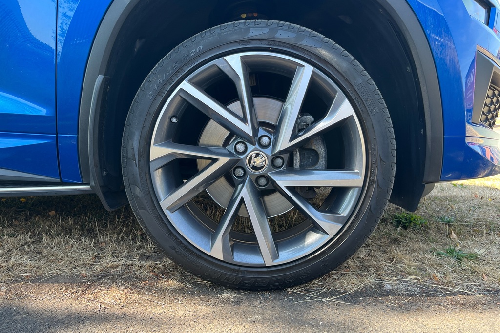 Skoda Kodiaq 2.0 Tsi 190 Sport Line 4X4 Dsg 7 Seat Blue #5