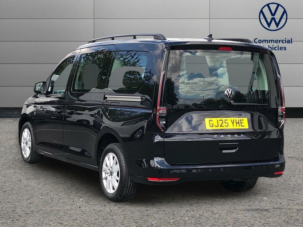 Volkswagen Caddy Maxi Life 1.5 Tsi Life 116 Dsg Tech Pack Black #2