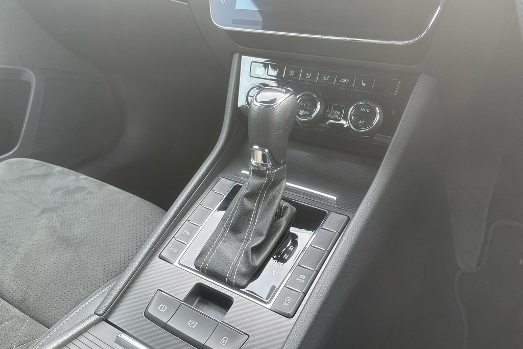Skoda Superb 2.0 Tdi Se L Dsg Euro 6 Ss Grey #15