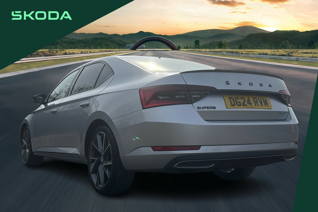 Skoda Superb 2.0 Tdi Cr Sport Line Plus Dsg Silver #3