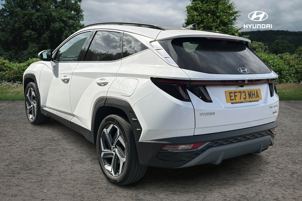 Hyundai Tucson T-gdi Ultimate White #2