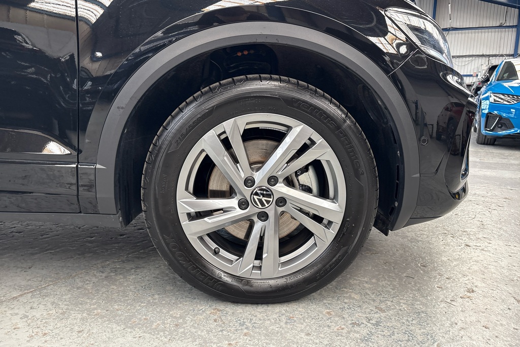 Volkswagen T-Roc 2.0 Tdi 150 Evo R-line Dsg Black #5