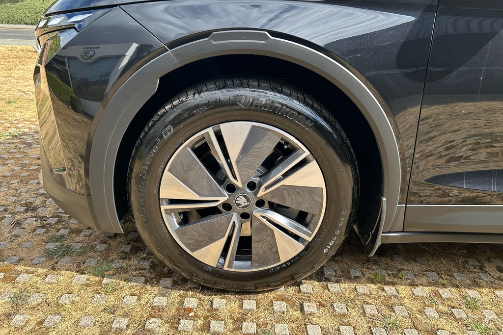 Skoda Elroq 210Kw 85 Edition 82Kwh Black #22