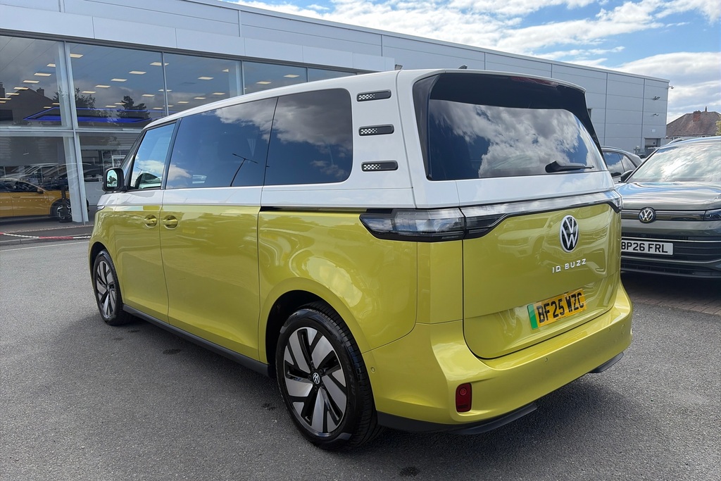 Volkswagen ID.Buzz 250Kw Gtx Pro 86Kwh 4Motion Lwb 7 Seat Red #20