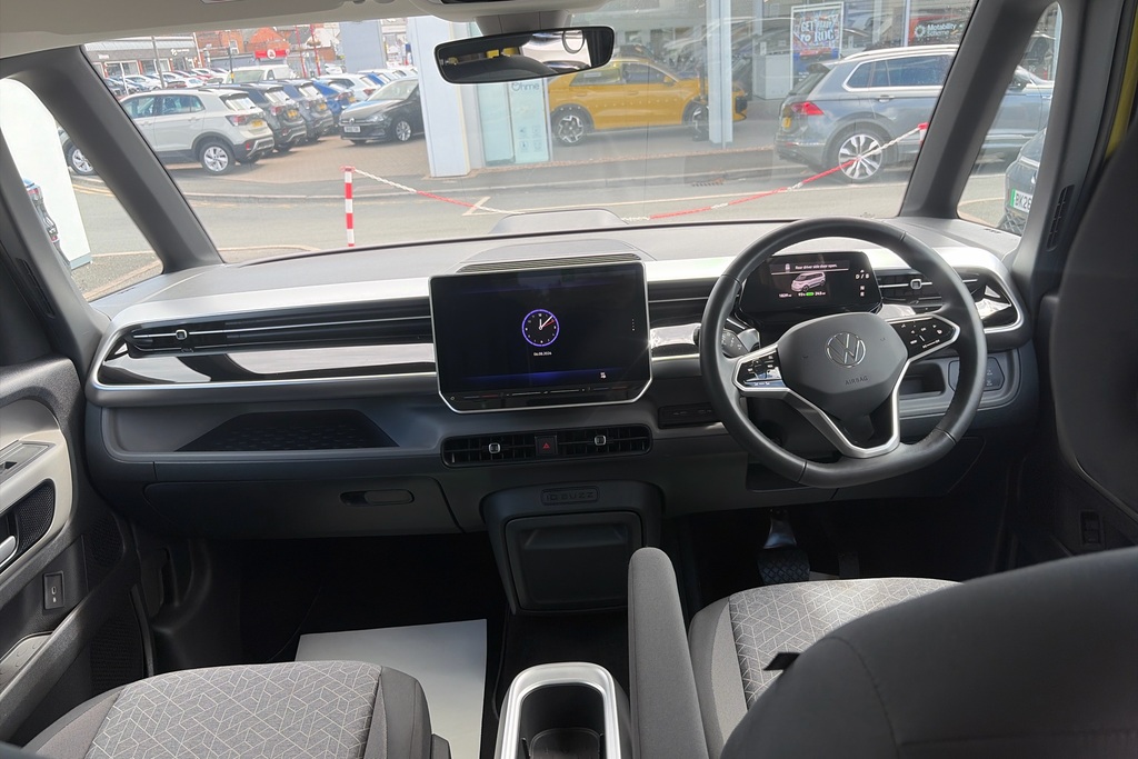 Volkswagen ID.Buzz 250Kw Gtx Pro 86Kwh 4Motion Lwb 7 Seat Red #33