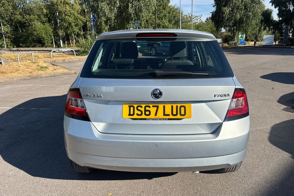 Skoda Fabia Skoda Fabia 1.0 Se Hatchback Eur Silver #12