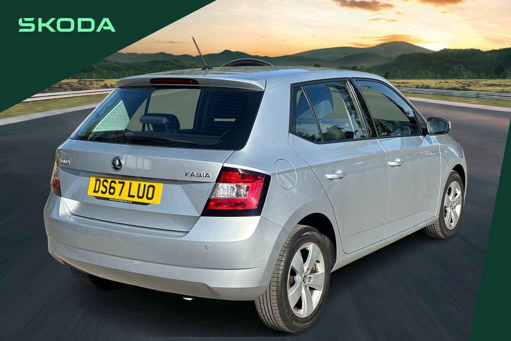 Skoda Fabia Skoda Fabia 1.0 Se Hatchback Eur Silver #3