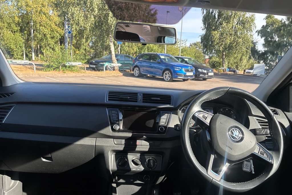 Skoda Fabia Skoda Fabia 1.0 Se Hatchback Eur Silver #15