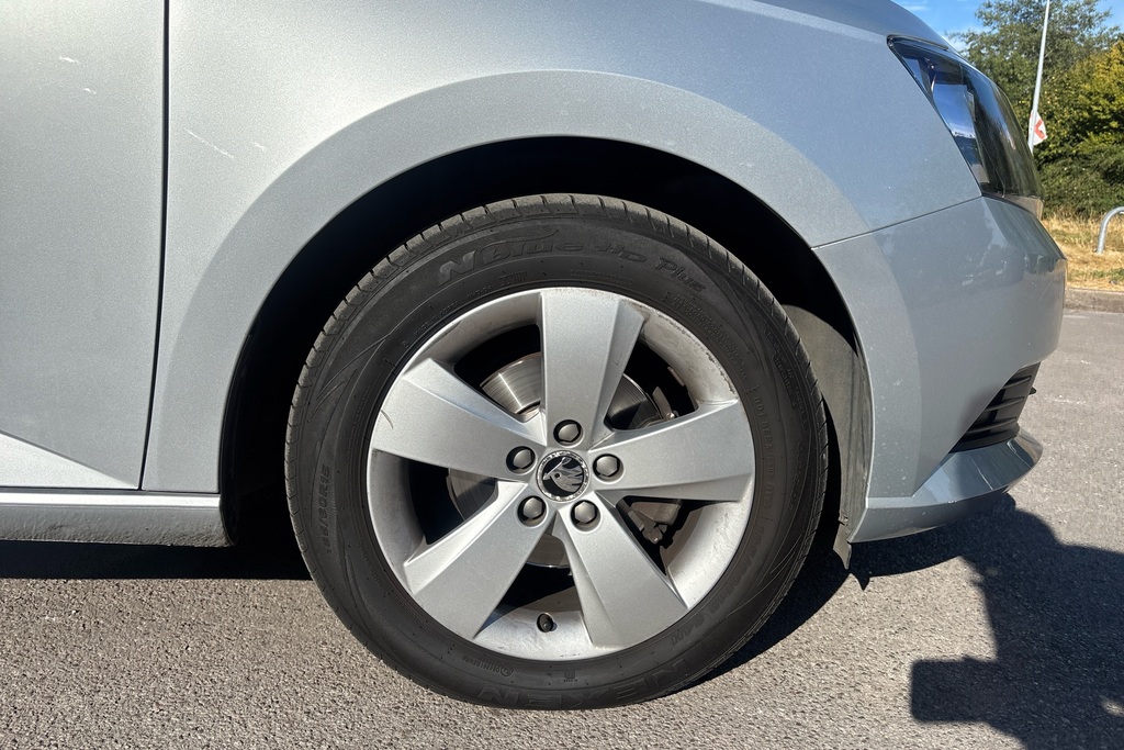 Skoda Fabia Skoda Fabia 1.0 Se Hatchback Eur Silver #5