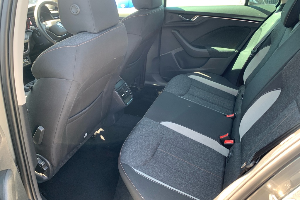 Skoda Kamiq 1.0 Tsi 110 Monte Carlo Dsg Blue #8