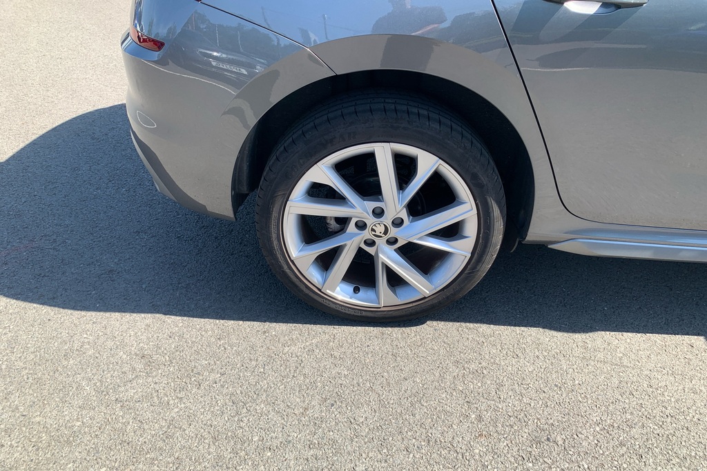 Skoda Kamiq 1.5 Tsi Se L Executive Grey #5