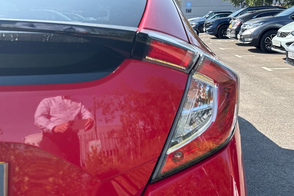 Honda Civic Civic 1.0 Vtec Turbo Ex Cvt Euro 6 Ss 5Dr2171 Red #38