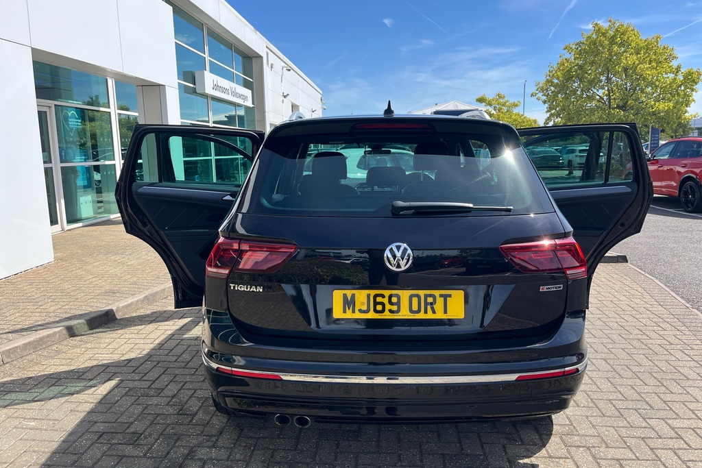 Volkswagen Tiguan 1.5 Tsi Evo 150 Match 150 Ps White #48