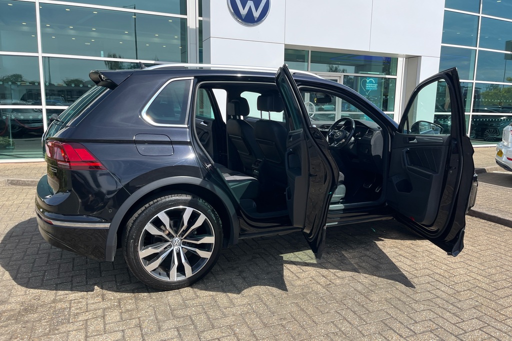 Volkswagen Tiguan 1.5 Tsi Evo 150 Match 150 Ps White #46