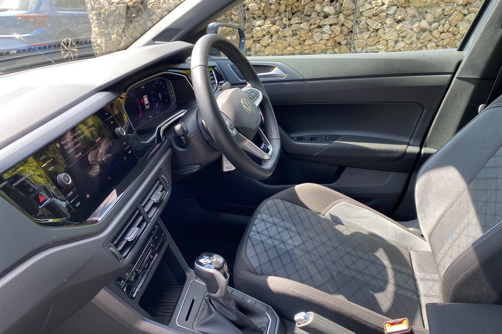 Volkswagen Polo 1.0 Tsi 115 R-line Dsg Grey #2
