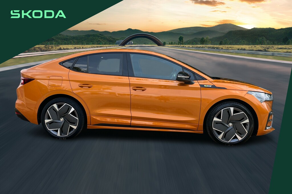 Skoda ENYAQ 220Kw Vrs 82Kwh 4X4 Orange #4