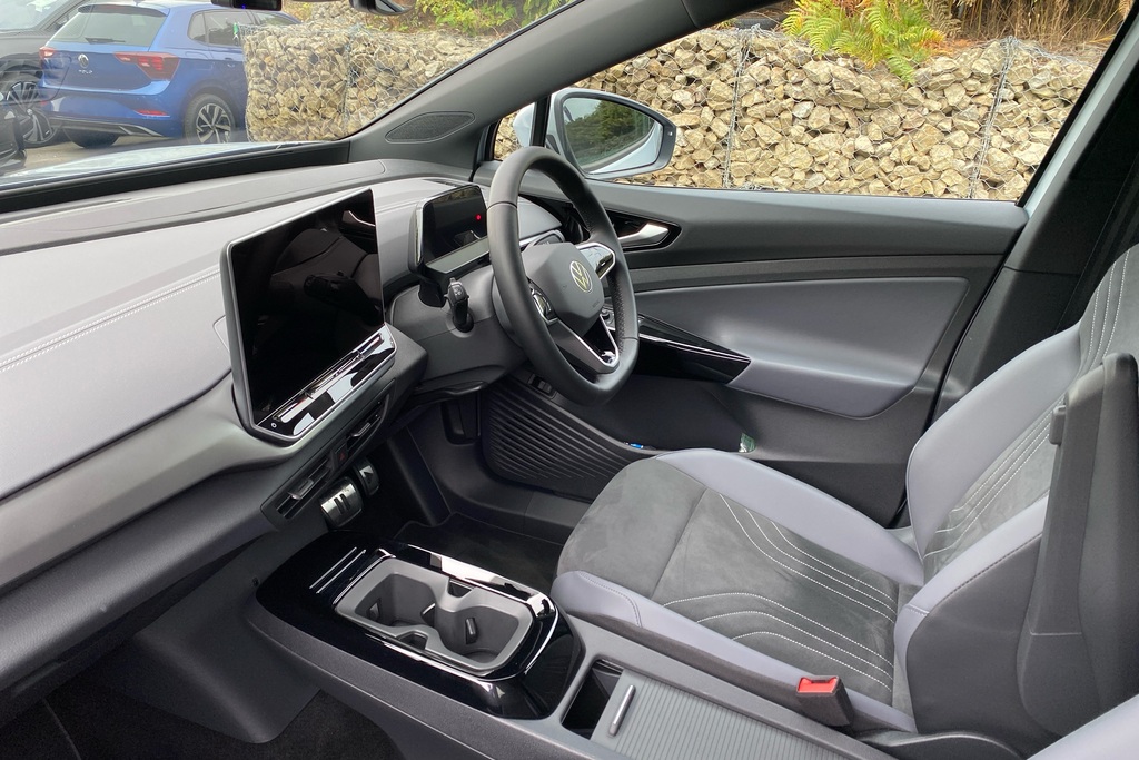 Volkswagen ID.4 210Kw Match Pro 77Kwh Silver #2