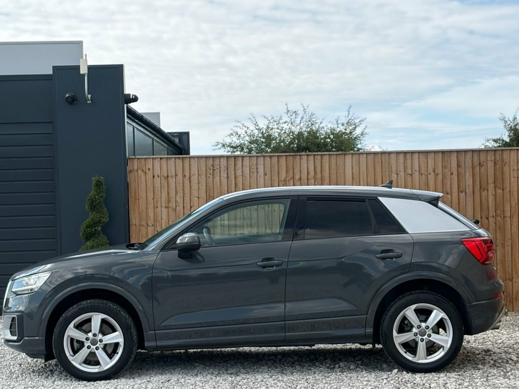 Audi Q2 1L Sport LL17CMJ Grey #4