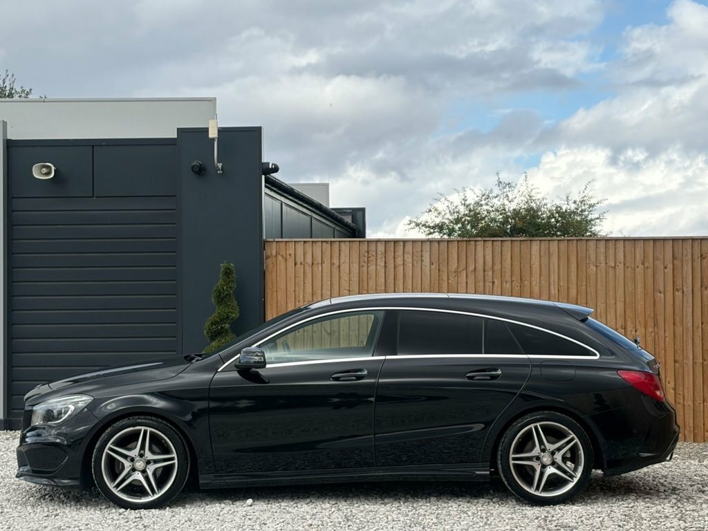 Mercedes-Benz CLA Class 1.6L Amg Line Black #3