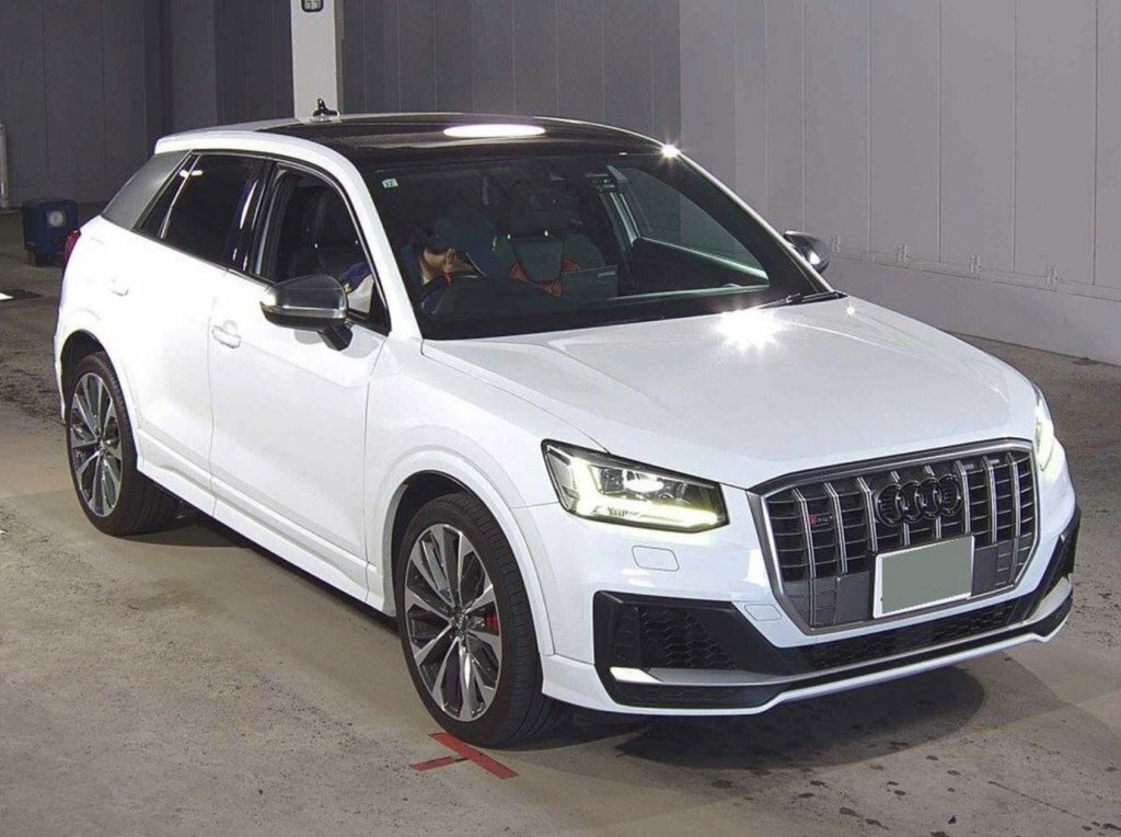 Audi SQ2 Suv White