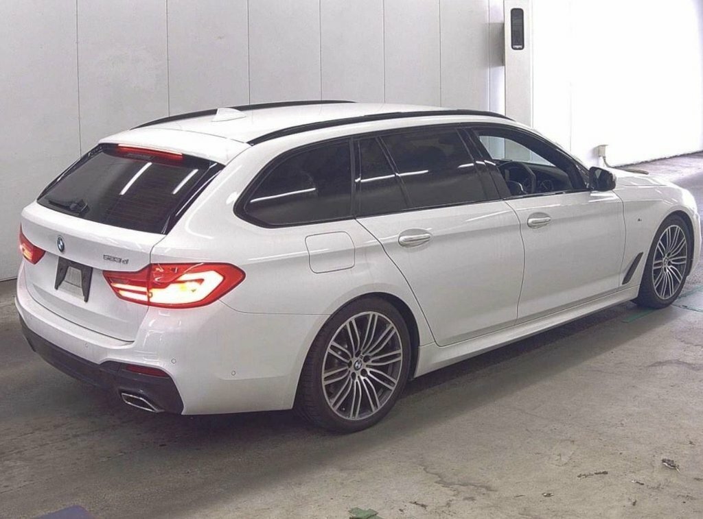 BMW 5 Series 2.0 530E 9.2Kwh M Sport White #4