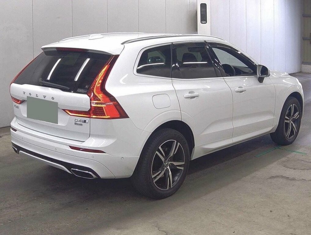 Volvo XC60 2.0 T5 Awd 250Bhp Momentum Pro 5-Dr Est Blue #4