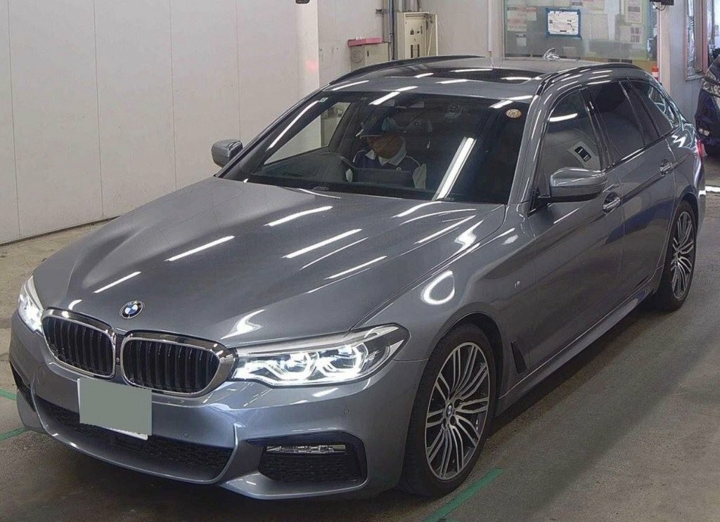 BMW 5 Series 2L M Sport Grey #2