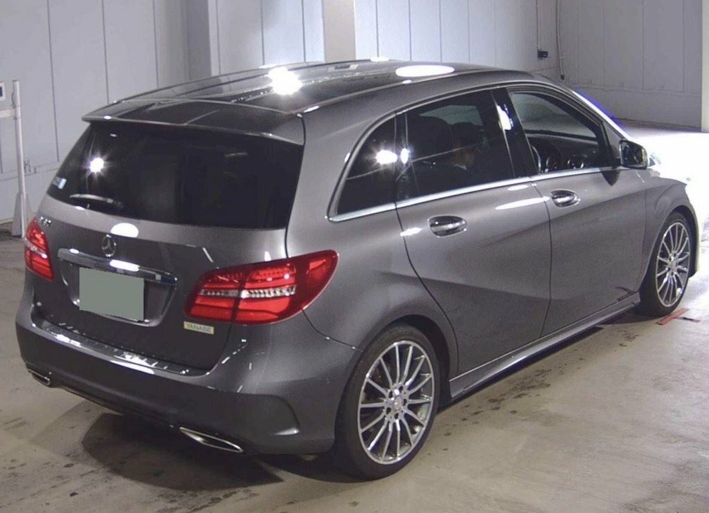 Mercedes-Benz B Class 1.6L Amg Line Grey #4
