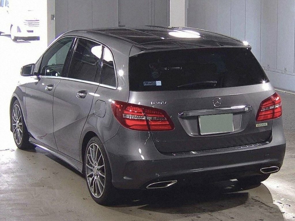 Mercedes-Benz B Class 1.6L Amg Line Grey #3