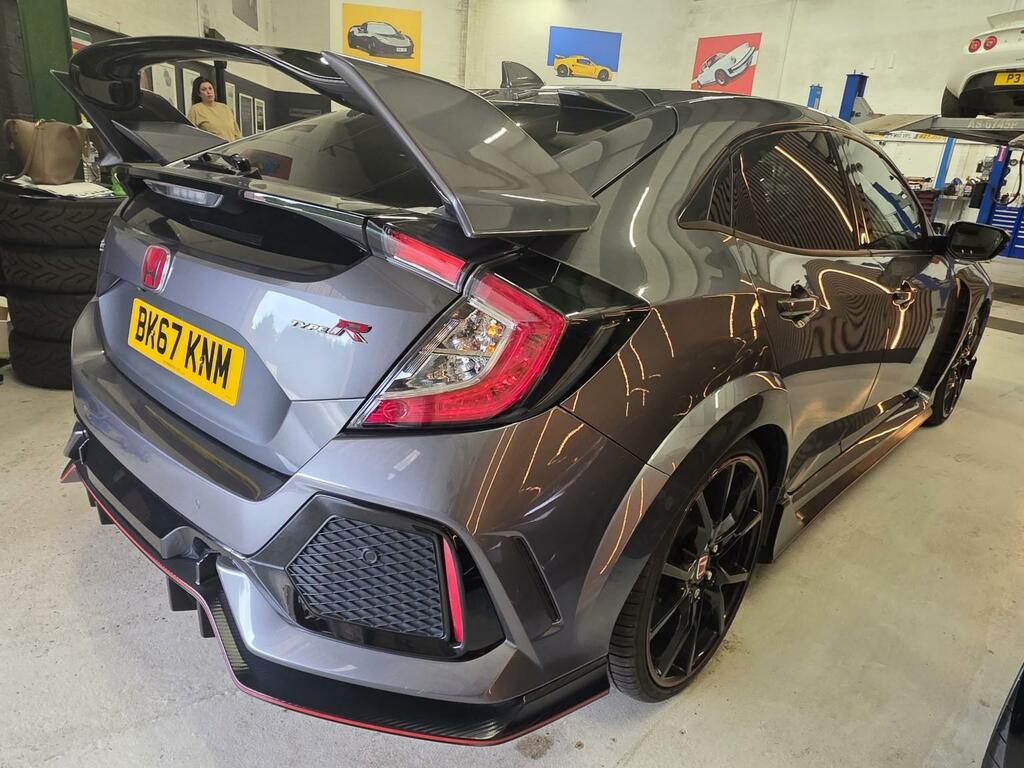 Honda Civic 2.0 I-vtec Type R Gt 2017 Grey #4