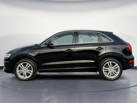 Audi Q3 1.4 Q3 S Black #2