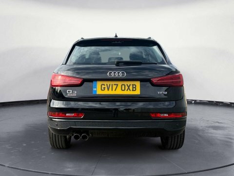 Audi Q3 1.4 Q3 S Black #4