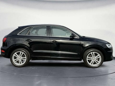 Audi Q3 1.4 Q3 S Black #6