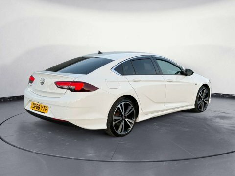 Vauxhall Insignia 2.0 Insignia Sri White #5