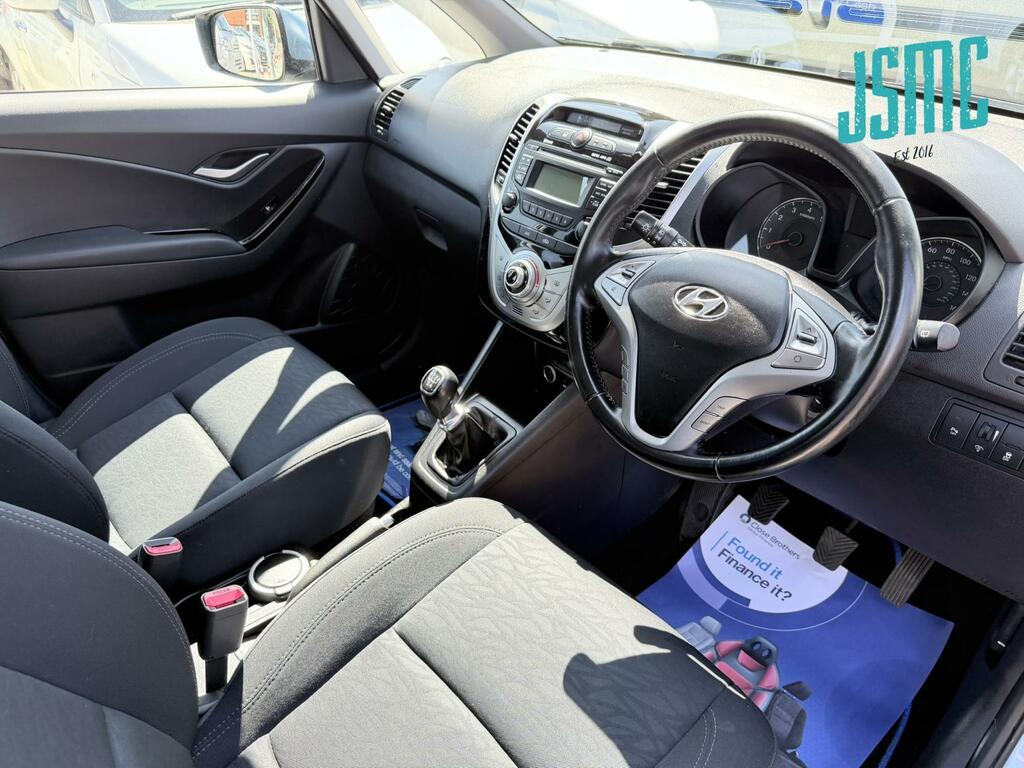 Hyundai Ix20 Active Blue #2