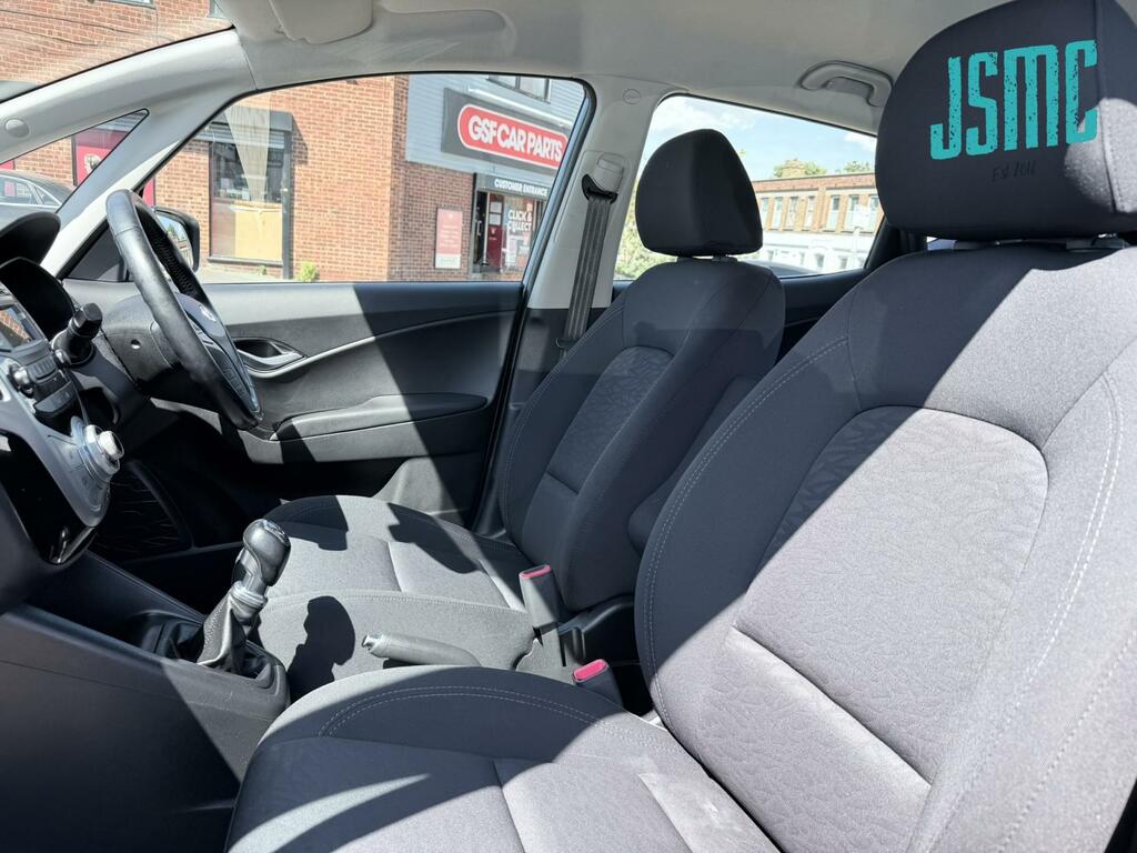 Hyundai Ix20 Active Blue #6