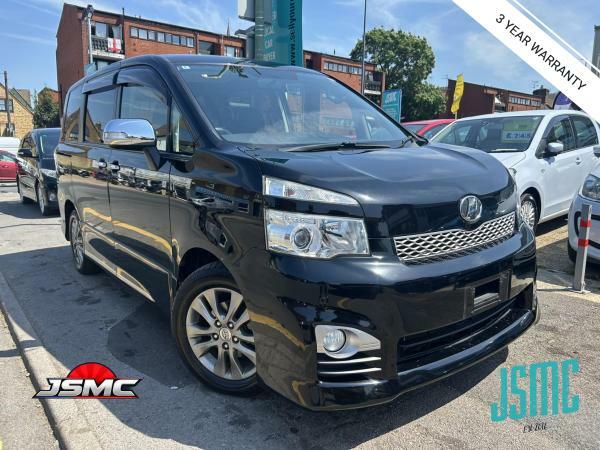 Toyota Estima Aeras Premium Edition White #3