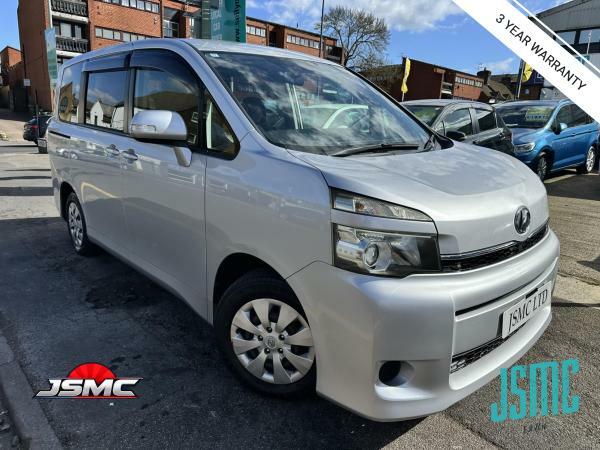 Toyota Estima 2.4 Areas Premium -Full Service History White #7