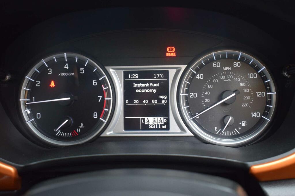Suzuki Vitara 1.6 Sz-t Suv Euro 6 S S 120 Ps White #23