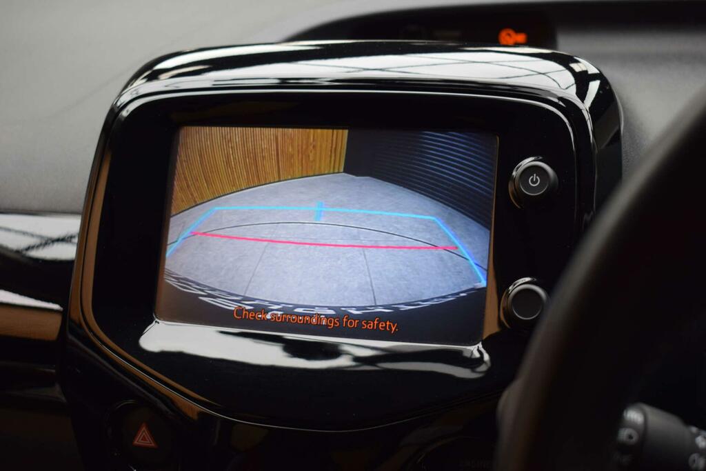 Peugeot 108 Roland Garros Black #2