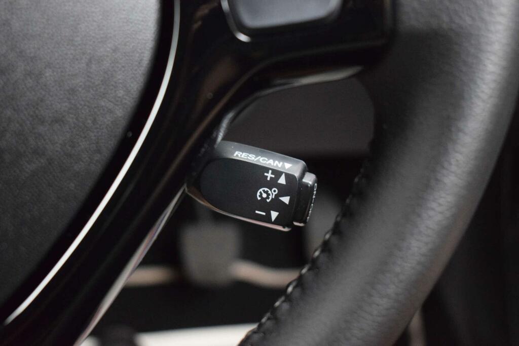 Peugeot 108 1.0 Allure 2 Tronic Euro 6  #25