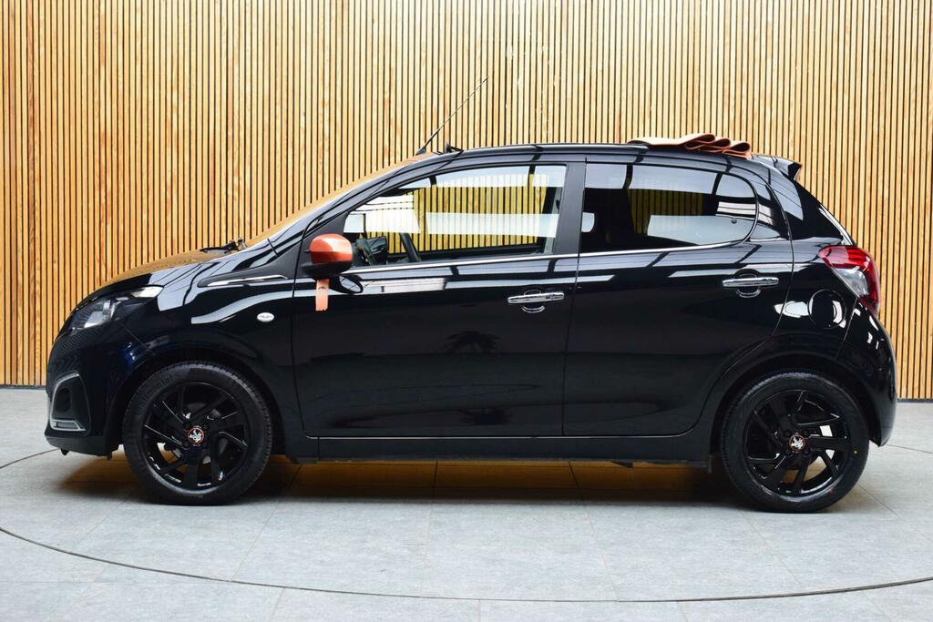 Peugeot 108 Roland Garros Black #6