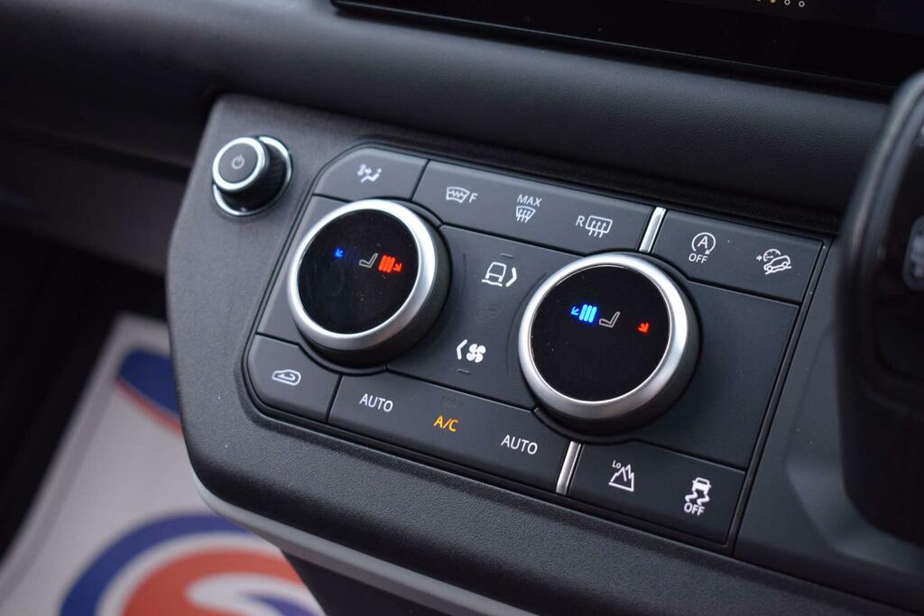 Land Rover Defender 90 3.0 P400 Mhev Xs Edition 4Wd Euro 6 Ss Black #32